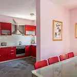 Villa Dane, Private Pool, Near Hula Hula, Free Breakfast - Direct Landlord Hvar Town