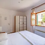 Dane, Private Pool, Near Hula Hula, Free Breakfast - Direct Landlord *