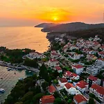 Dane, Private Pool, Near Hula Hula, Free Breakfast - Direct Landlord * Hvar Town