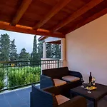Villa Dane, Private Pool, Near Hula Hula, Free Breakfast - Direct Landlord