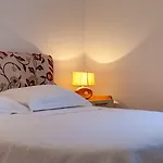 Villa Dane, Private Pool, Near Hula Hula, Free Breakfast - Direct Landlord