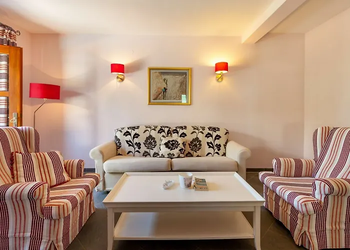 Dane, Private Pool, Near Hula Hula, Free Breakfast - Direct Landlord * חוואר