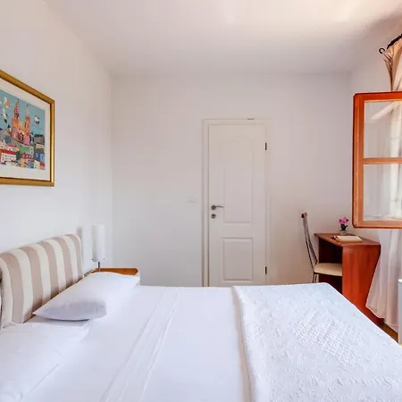 Dane, Private Pool, Near Hula Hula, Free Breakfast - Direct Landlord Villa