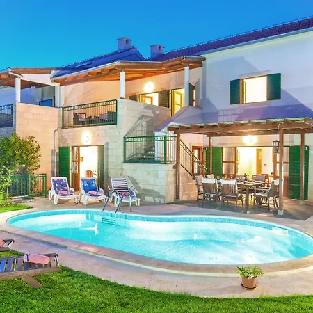 Vila Dane, Private Pool, Near Hula Hula *