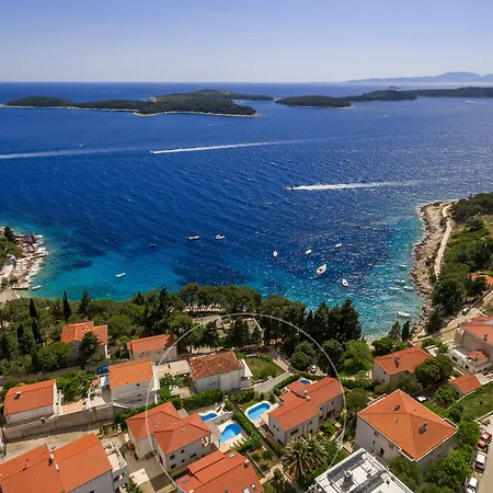 Willa Dane, Private Pool, Near Hula Hula, Free Breakfast - Direct Landlord Hvar Town