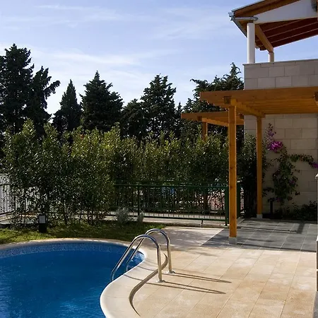 Willa Dane, Private Pool, Near Hula Hula, Free Breakfast - Direct Landlord *
