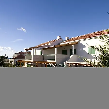 Dane, Private Pool, Near Hula Hula, Free Breakfast - Direct Landlord Hvar Town