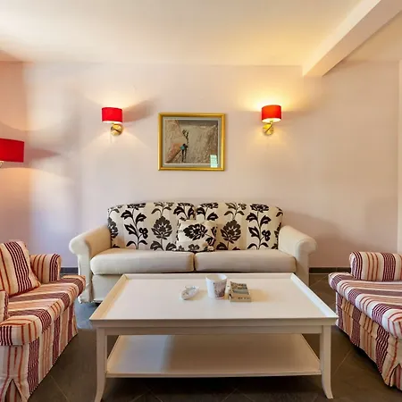 Dane, Private Pool, Near Hula Hula, Free Breakfast - Direct Landlord * Hvar Town