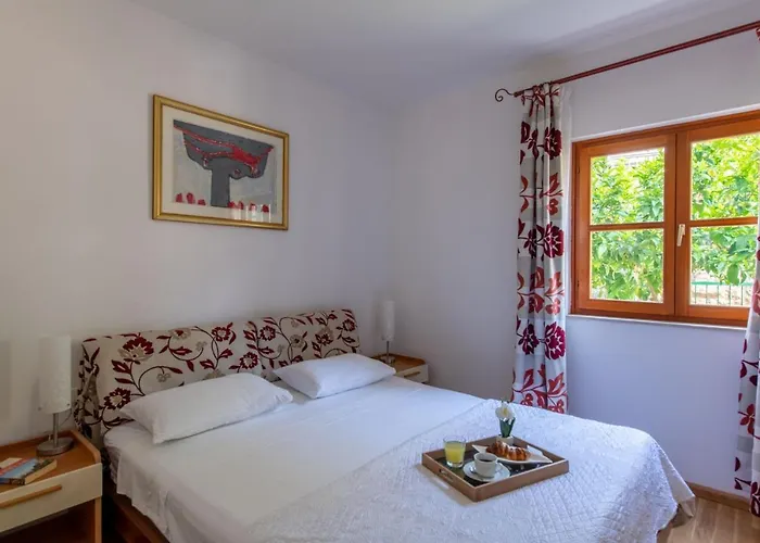 Villa Dane, Private Pool, Near Hula Hula, Free Breakfast - Direct Landlord