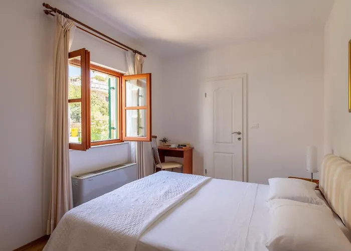 Dane, Private Pool, Near Hula Hula, Free Breakfast - Direct Landlord Villa *