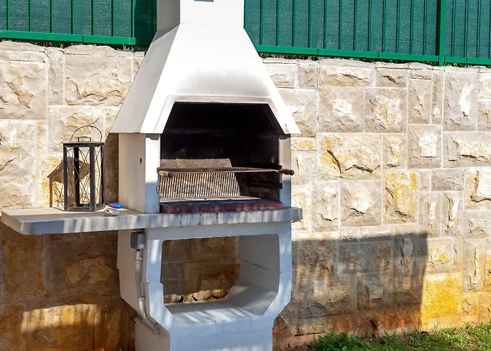 Dane, Private Pool, Near Hula Hula, Free Breakfast - Direct Landlord Villa *