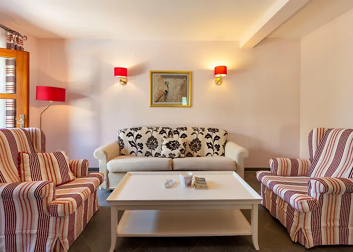 Villa Dane, Private Pool, Near Hula Hula, Free Breakfast - Direct Landlord Hvar Town